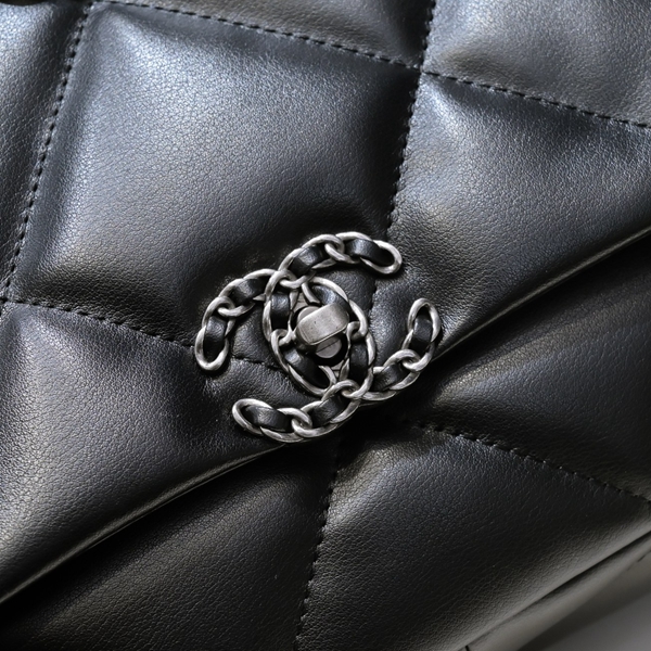 シャネルバッグ素材ディテール